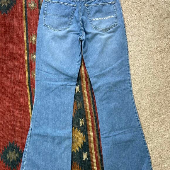 Tommy Hilfiger Vintage Y2K Bootcut Flare Jeans size 8/29 - Picture 5 of 6